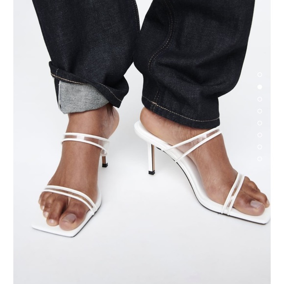 ZARA WHITE HIGH-HEEL SANDALS WITH VINYL STRAPS - Picture 4 of 11